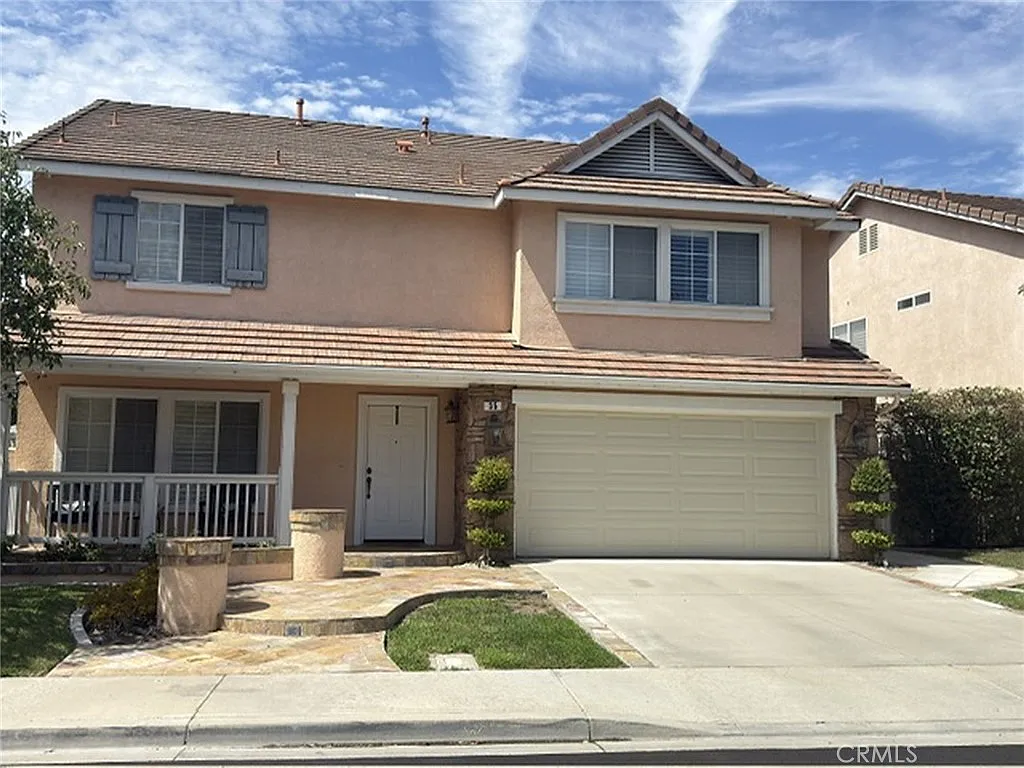 4 bed, 2.5 bath, 2994 sqft, $6,000 — Photo 1