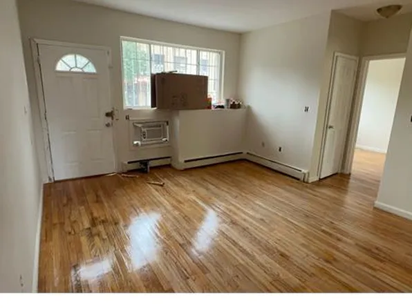 1146 Fteley Ave #2F, Bronx, NY 10472