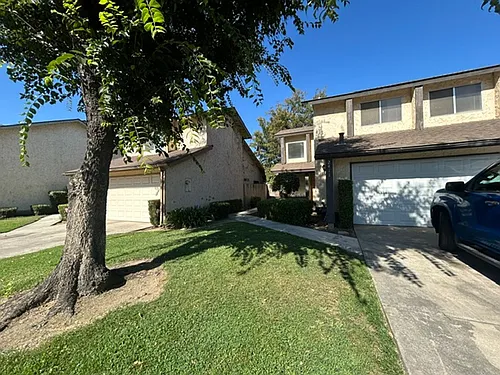 2411 N Bradley St Photo 1