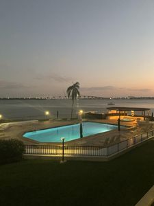 6287 Bahia Del Mar Cir APT 201, Saint Petersburg, FL, 33715