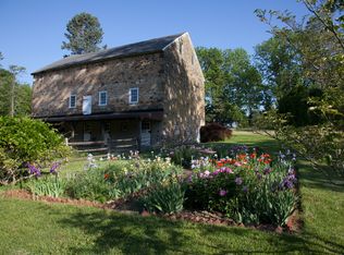 647 S Warren Ave, Malvern, PA 19355