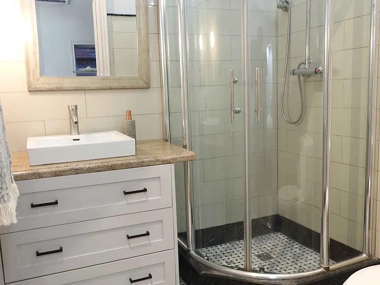 21 Lansdowne Ave #1 — Photo 7