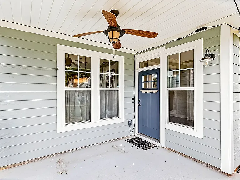 18 Cottage Knoll Cir — Photo 5