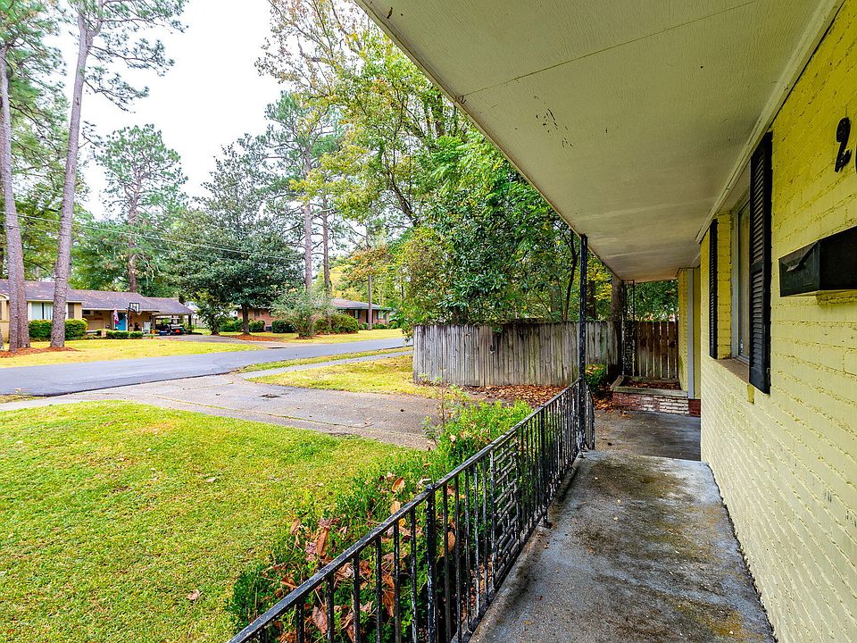 2009 Adeline St, Hattiesburg, MS 39401 MLS 131400 Zillow