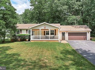 1960 Valley Green Rd, Etters, PA 17319