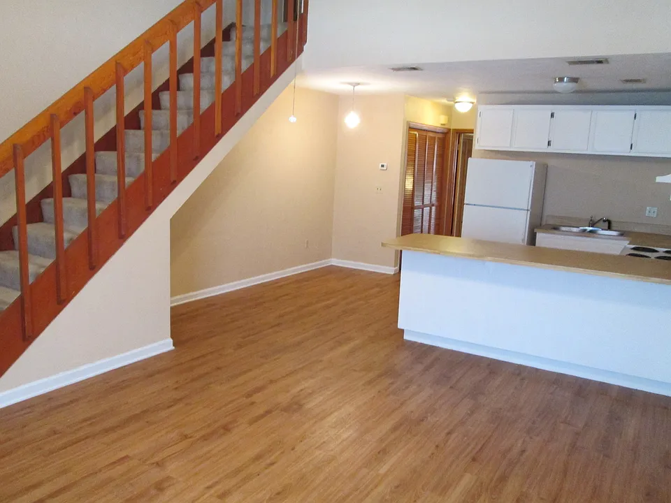 2333 Hartsfield Way