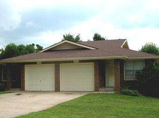 3755 N Rogers Ave, Springfield, MO 65803
