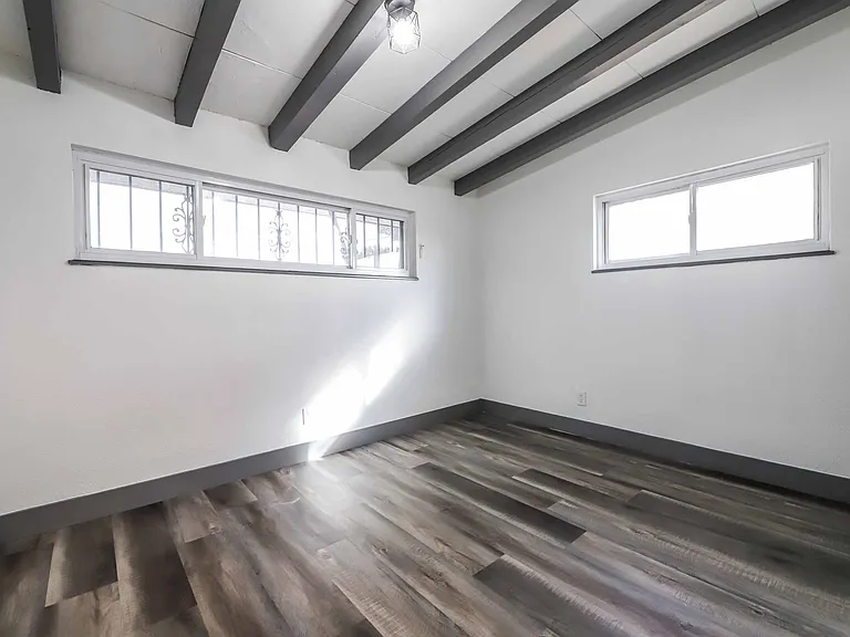 612 N Bruce St — Photo 25