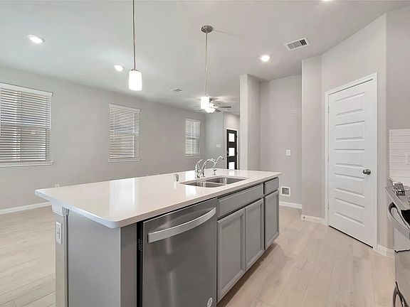 4th image of 3121 Moonlit Mesa Ln