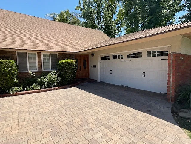 4 bed, 2012 sqft, $4,500 — Photo 3