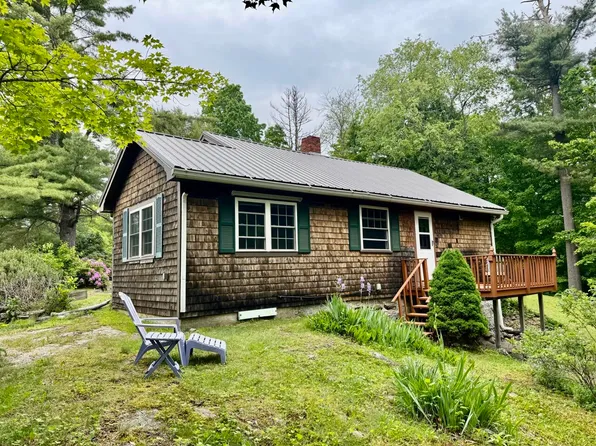101 Sandy Point Road, Stockton Springs, ME 04981