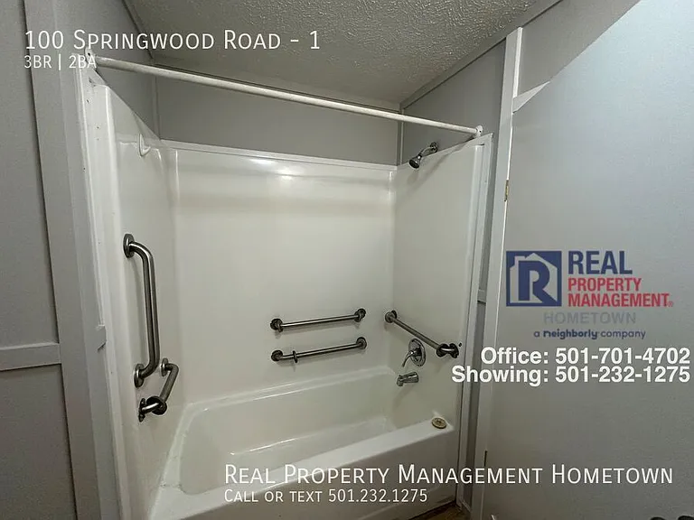 100 Springwood Rd #1 — Photo 13