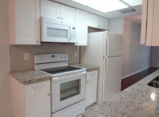 9553 NW 2nd Pl, Coral Springs, FL 33071