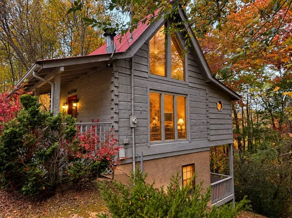 3570 Olde Tyme Way, Sevierville, TN 37862