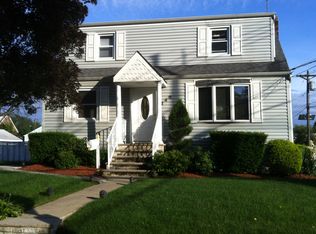 248 Martha Ave, Elmwood Park, NJ 07407