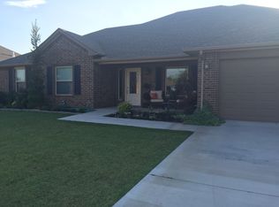 205 Valentine Dr, Elk City, OK 73644