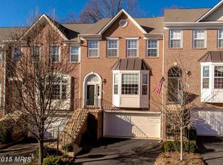5754 Governors Pond Cir, Alexandria, VA 22310