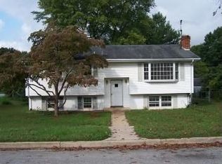 3161 Shorthorn Dr, Roanoke, VA 24018