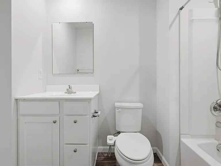 345 Campus Ln — Photo 6