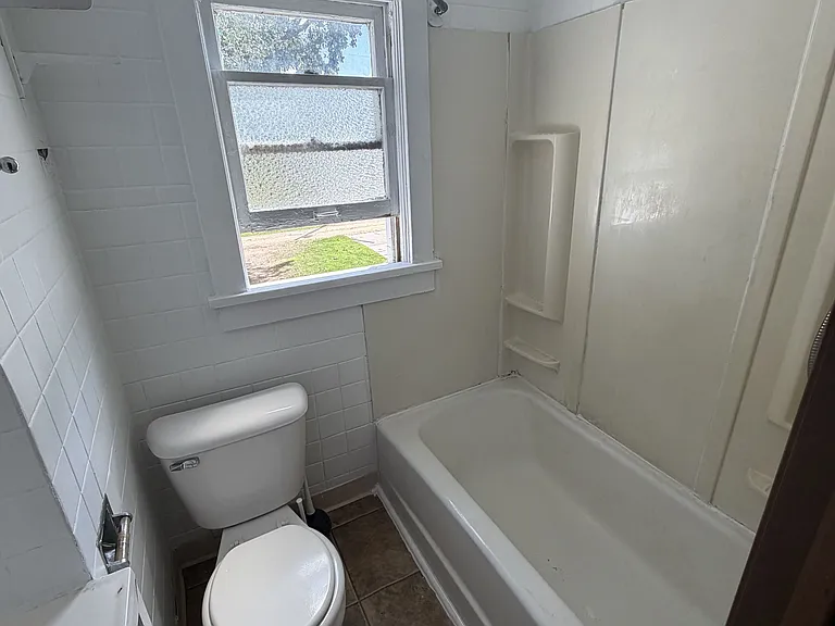 2221 N 2nd St #2 — Photo 10
