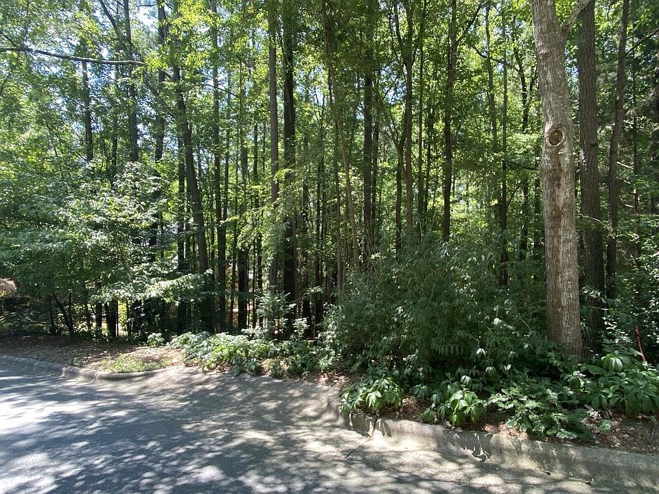 1st image of 110 Bolinwood Dr #16