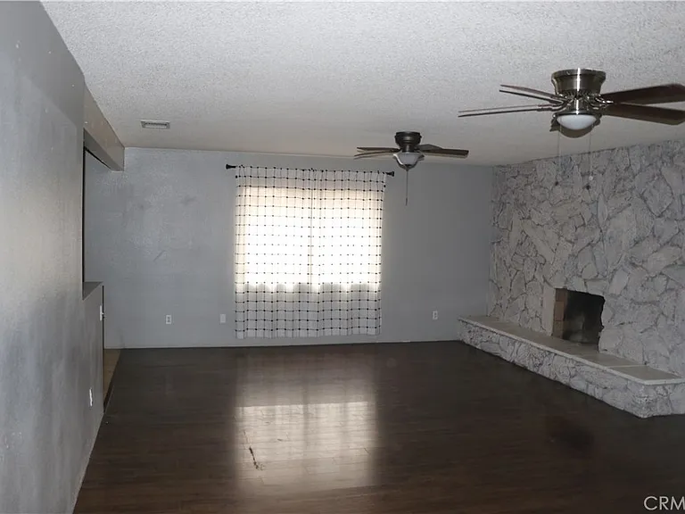 7864 Newhall Ave — Photo 4