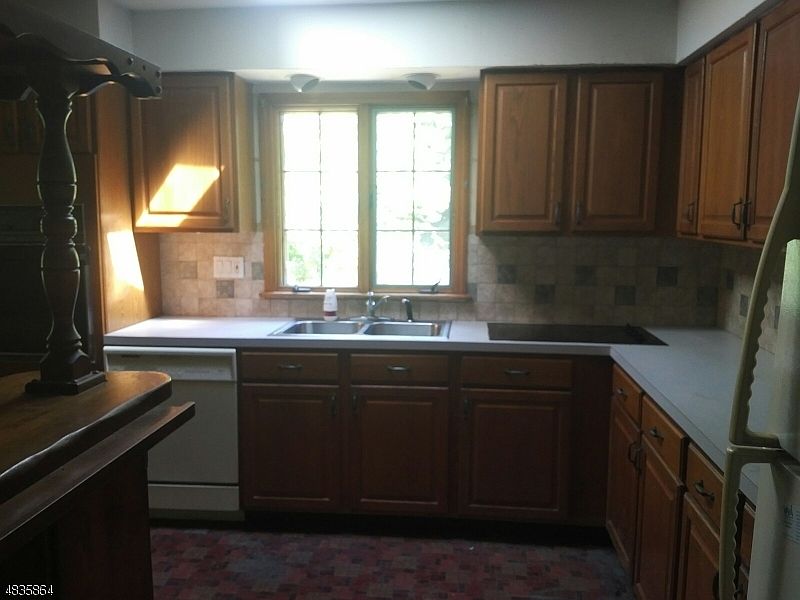 105 Hidden Hollow Ln, Califon, NJ 07830 Zillow