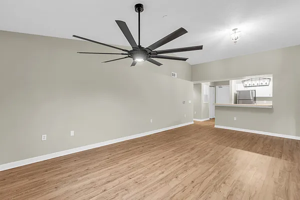 8271 Key Royal Cir #932 — Photo 9