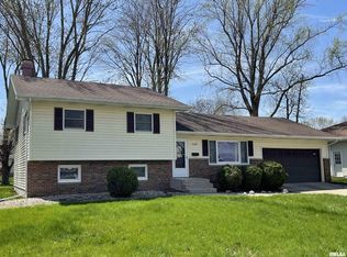 1125 Bobby Ave, Macomb, IL 61455