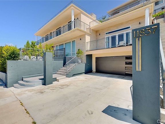 2nd image of 11837 Rideout Way