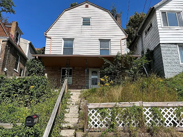 2323 Patterson Ave photo 1