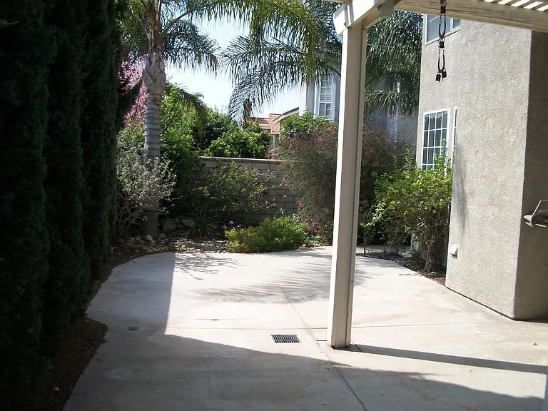 14291 Lauramore Ct — Photo 23