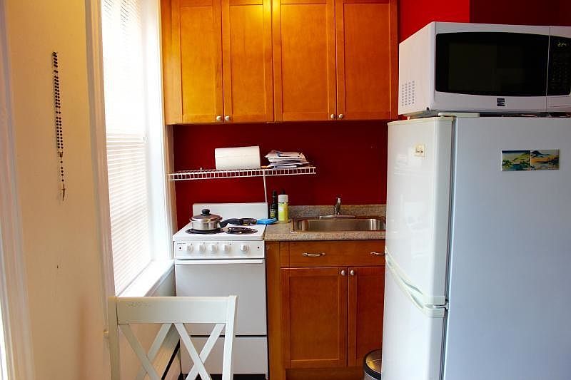 2nd image of 41 Anderson St #21A