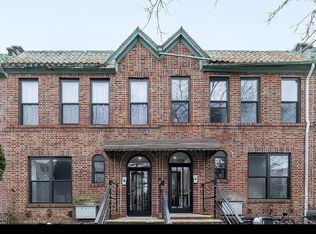 372 Rutland Rd, Brooklyn, NY 11225