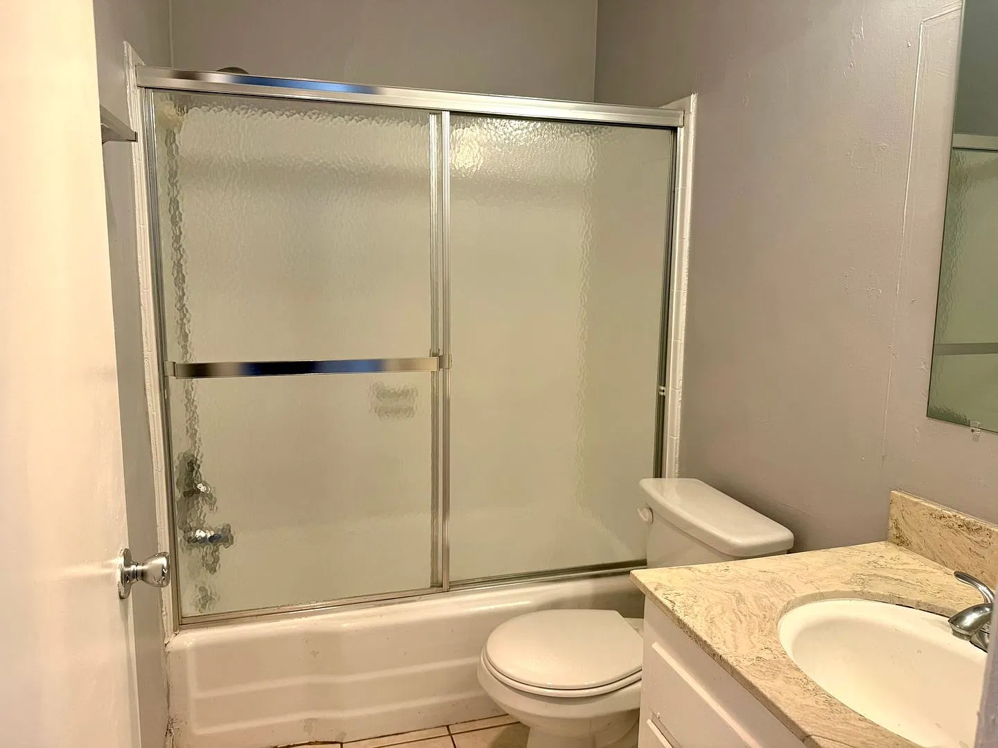 645 Lime Avenue — Photo 4