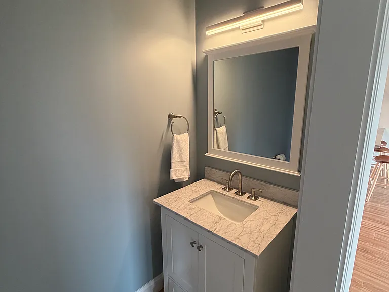 Powder room