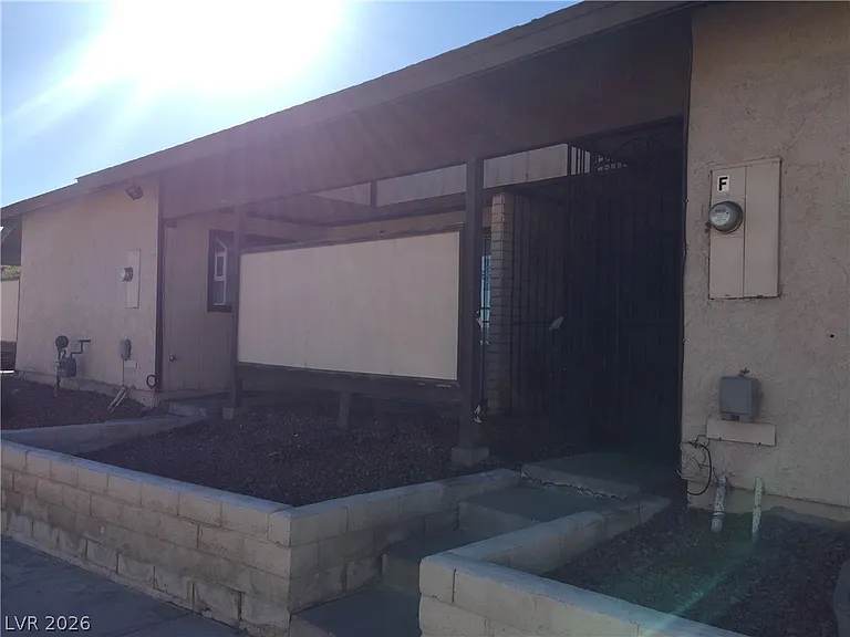 3009 Saint George St #F — Photo 2