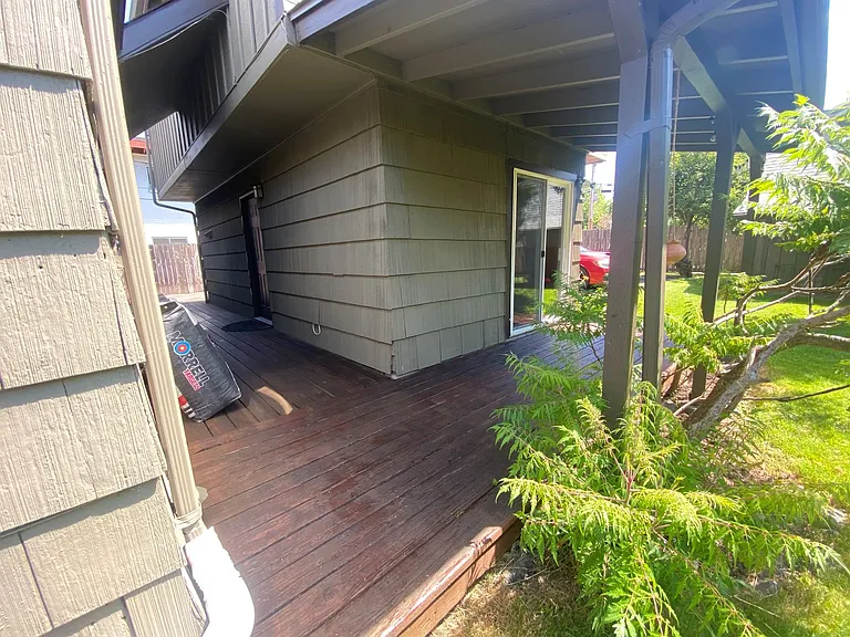 1669 Mill St — Photo 12