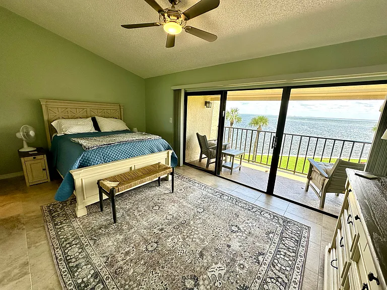 7520 Sunshine Skyway Ln S #T25 — Photo 9