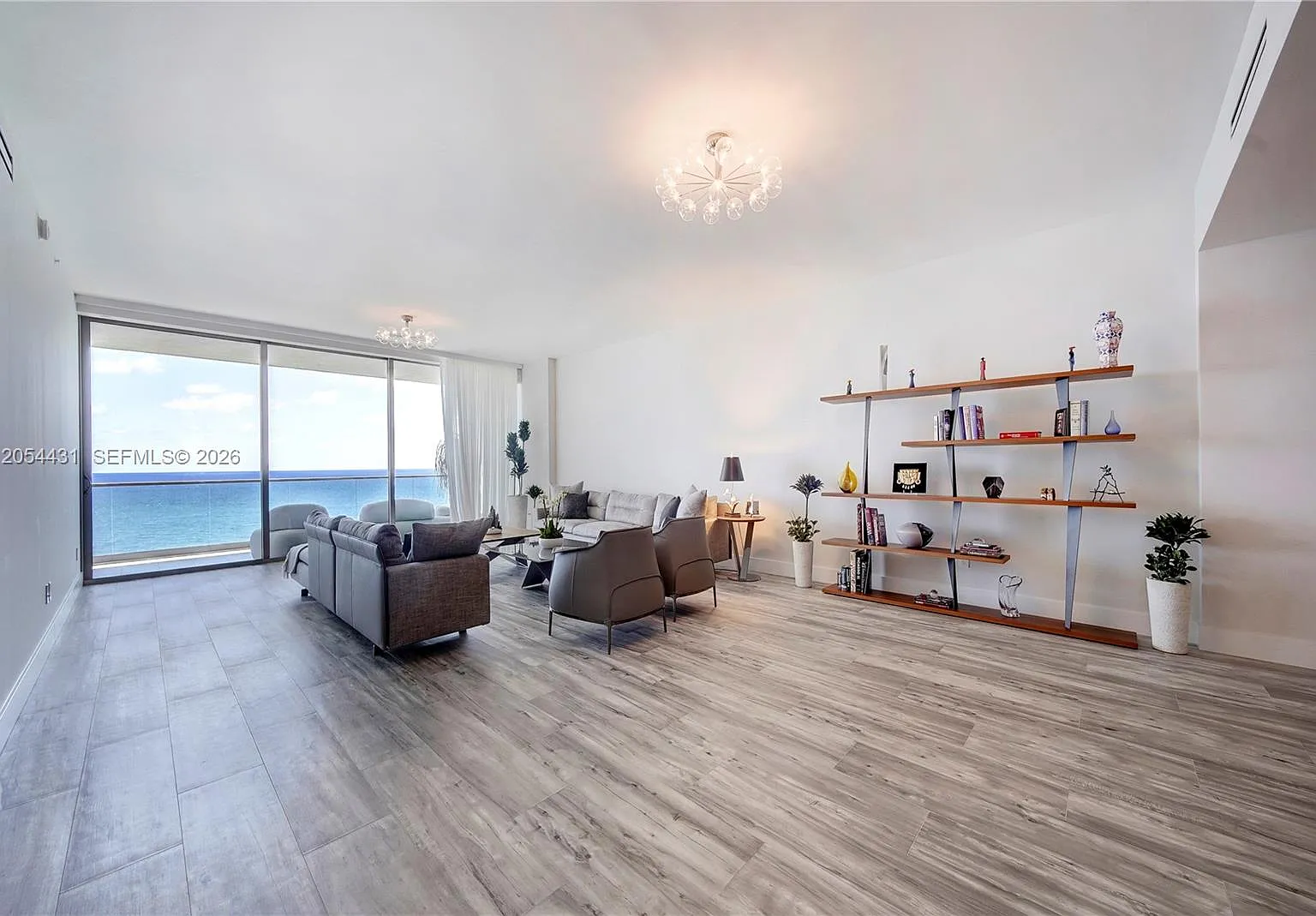 10203 Collins Ave — Photo 3