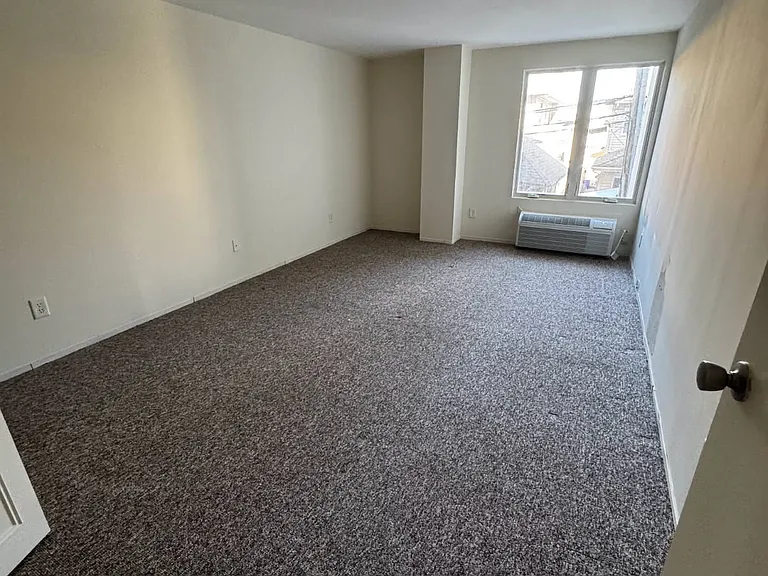 235 Park Ave #106 — Photo 11