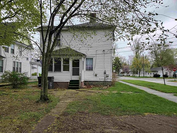 3rd image of 530 W Beardsley Ave