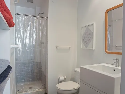 Rented by City Connections Realty | media 17