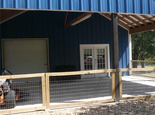 231 Country Way Rd, Smithville, TX 78957