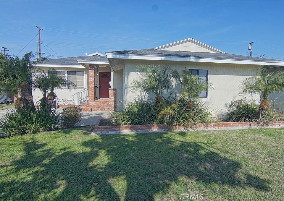 1st image of 4117 W 183rd St
