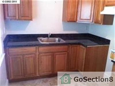 2nd image of 9326 Bancroft Ave APT 2