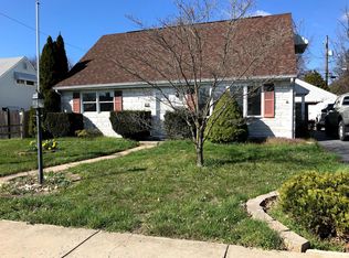 2002 Ridgelawn Ave, Bethlehem, PA 18018