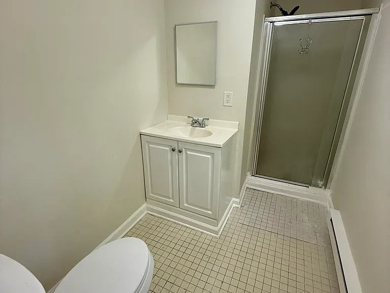 140 Orange St — Photo 7