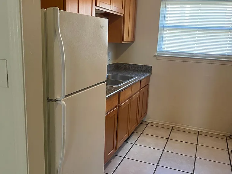 8717 Granite Dr — Photo 9