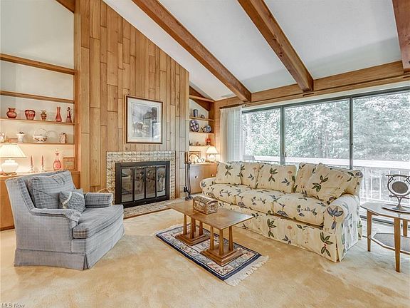 5th image of 889 Spicers Ln